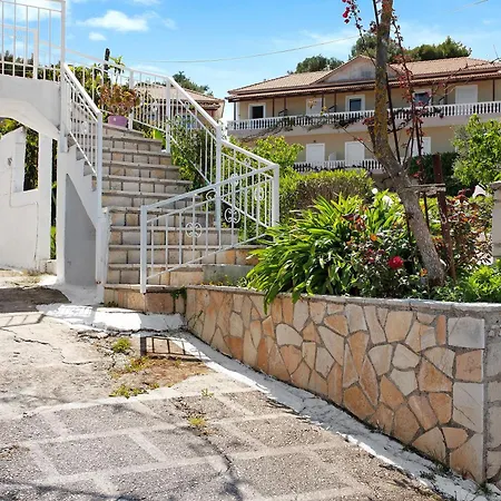 Zante View Family 5 公寓 蒂锡利维